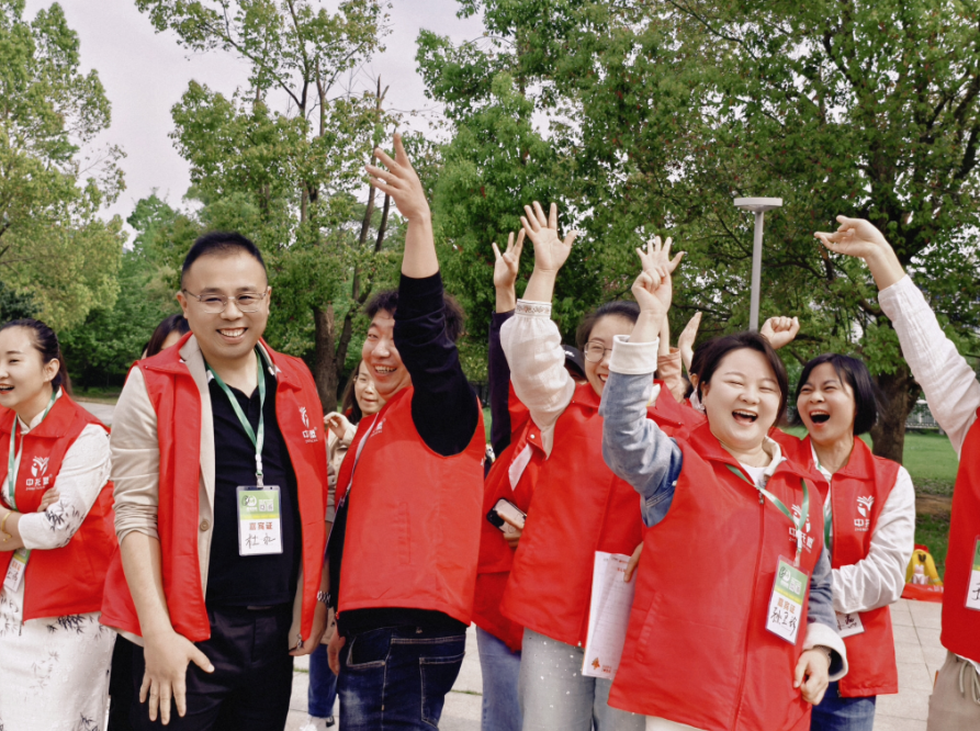 托管校长别再当 “勤杂工”!学会 “做更少但更好”,校区和个人都能突破瓶颈 托管校长别再当 “勤杂工”!学会 “做更少但更好”,校区和个人都能突破瓶颈