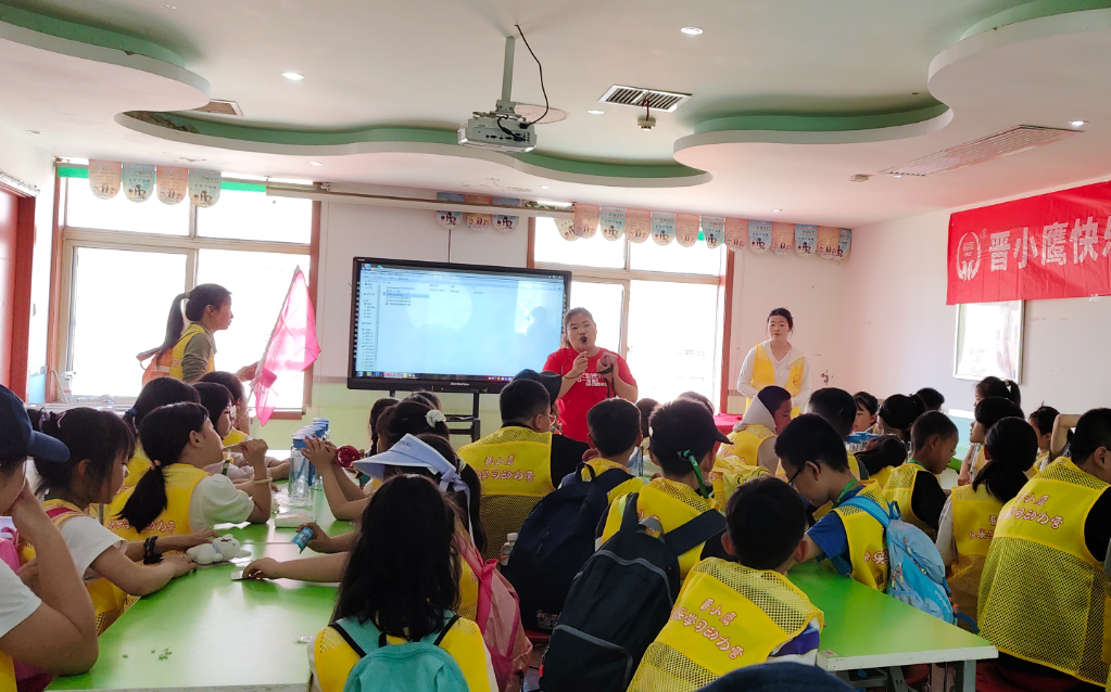 家长群没人看、没人聊?掌握 “用户思维”,让家长主动打开 家长群没人看、没人聊?掌握 “用户思维”,让家长主动打开